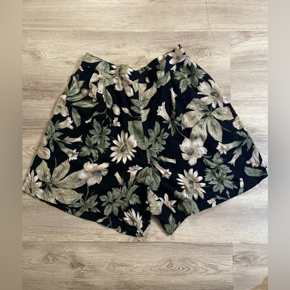 Maggie Lawrence Vintage 80’s Floral High-waisted Shorts Women’s L